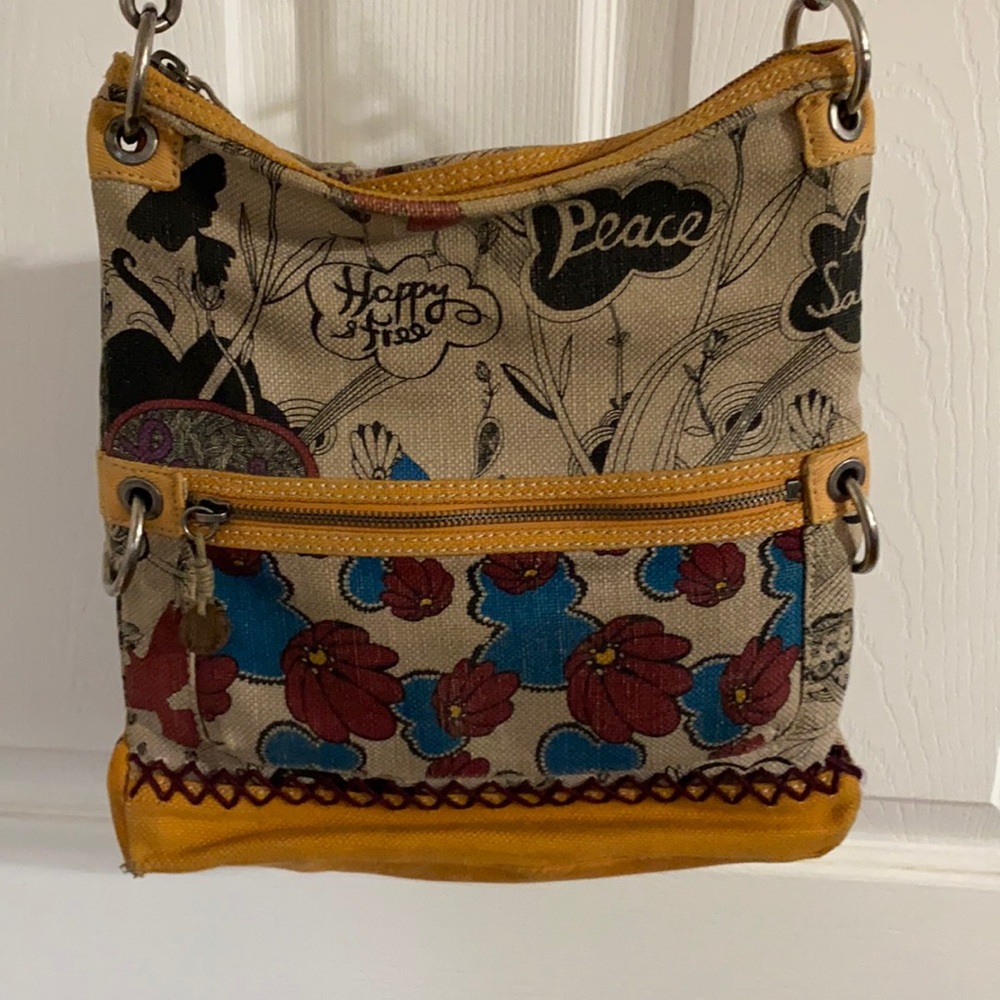 Happy & Free crossbody,